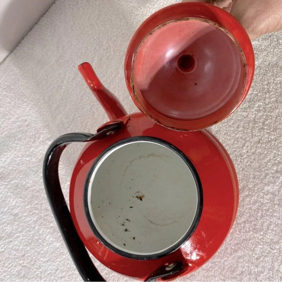 Vintage Red Enamel Kettle Teapot With Handle - Picture 10 of 14